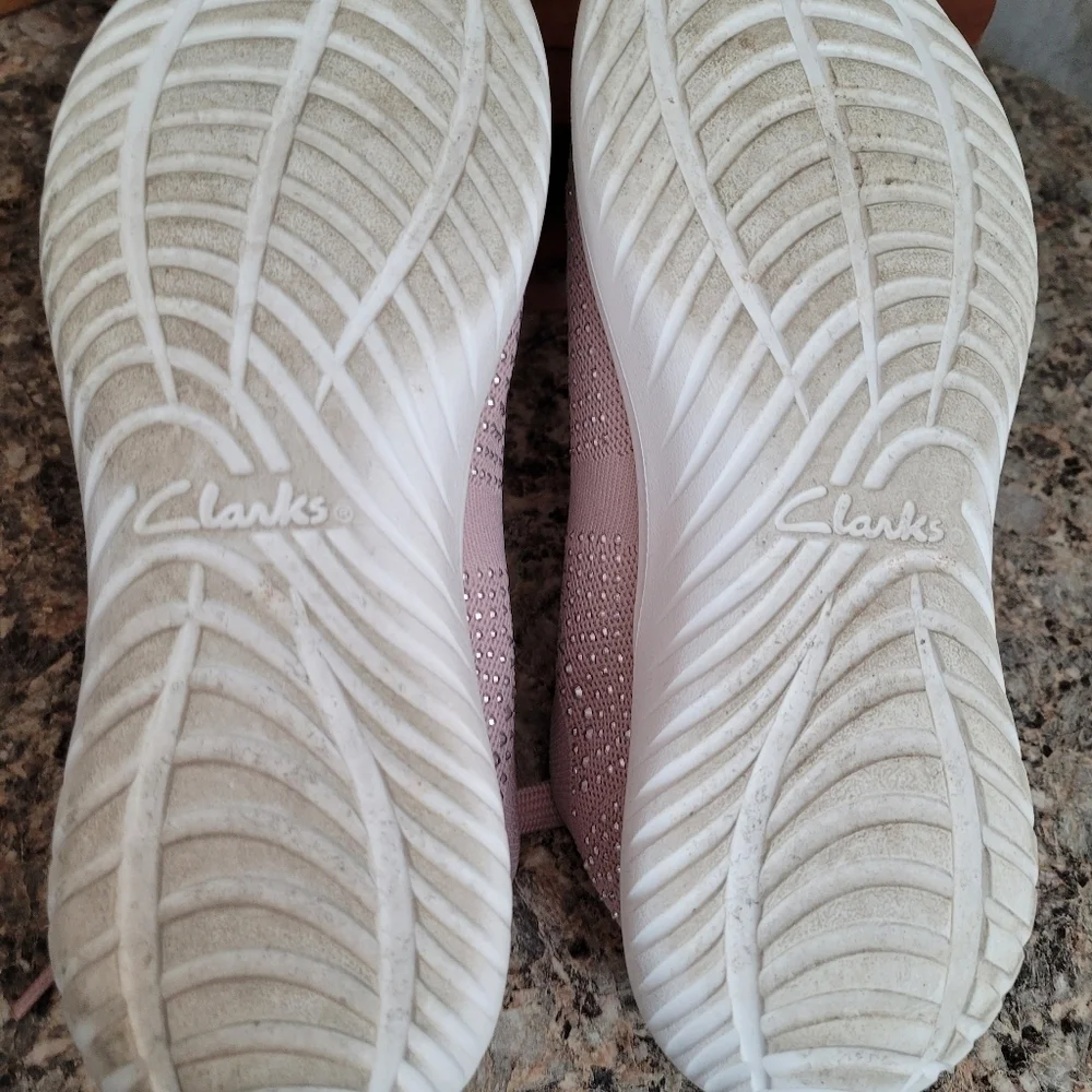 Clarks blush sparkle shoes